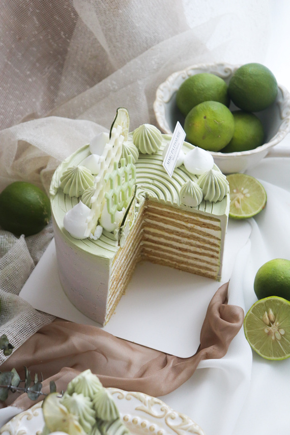 Lime Cream Cheese Medovik Cake