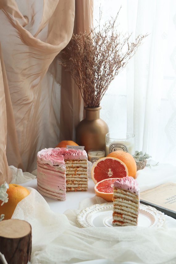 Valentine'S Jasmine Tea Grapefruit Medovik Cake