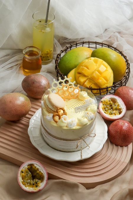 Mango Passionfruit Medovik Cake