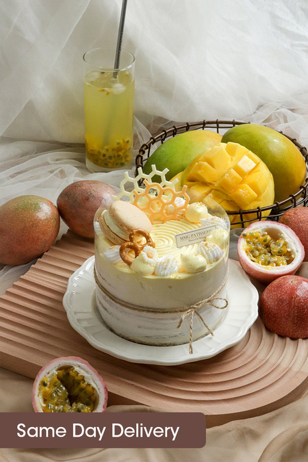[Same Day] 6″ Mango Passionfruit Medovik Cake