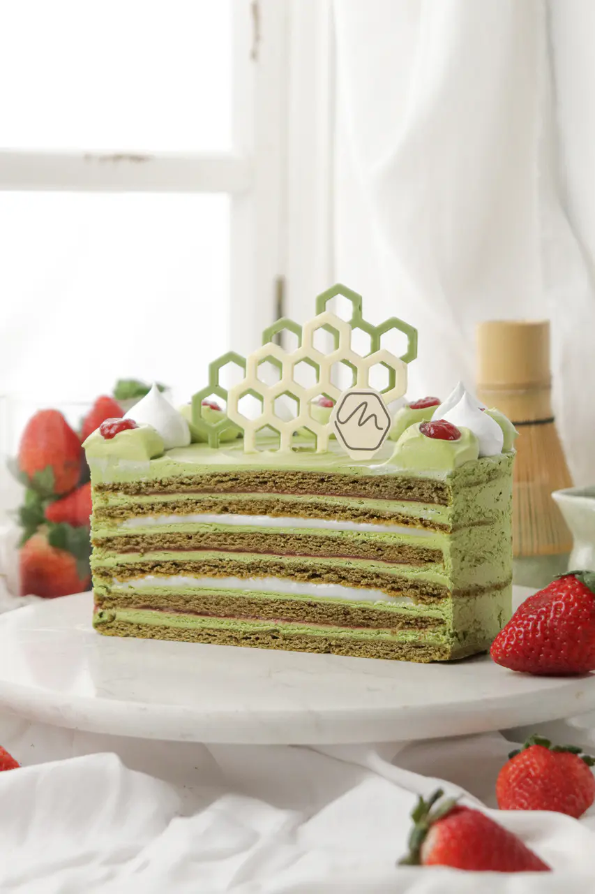 Matcha Strawberry Mochi