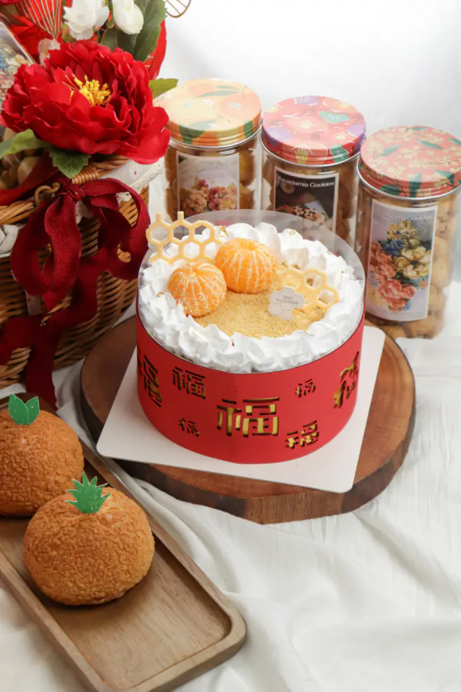 Usher In Prosperity With Mmg Patisserie'S Chinese New Year Delicacies 47 Prosperity Mandarin Orange Honey Cake