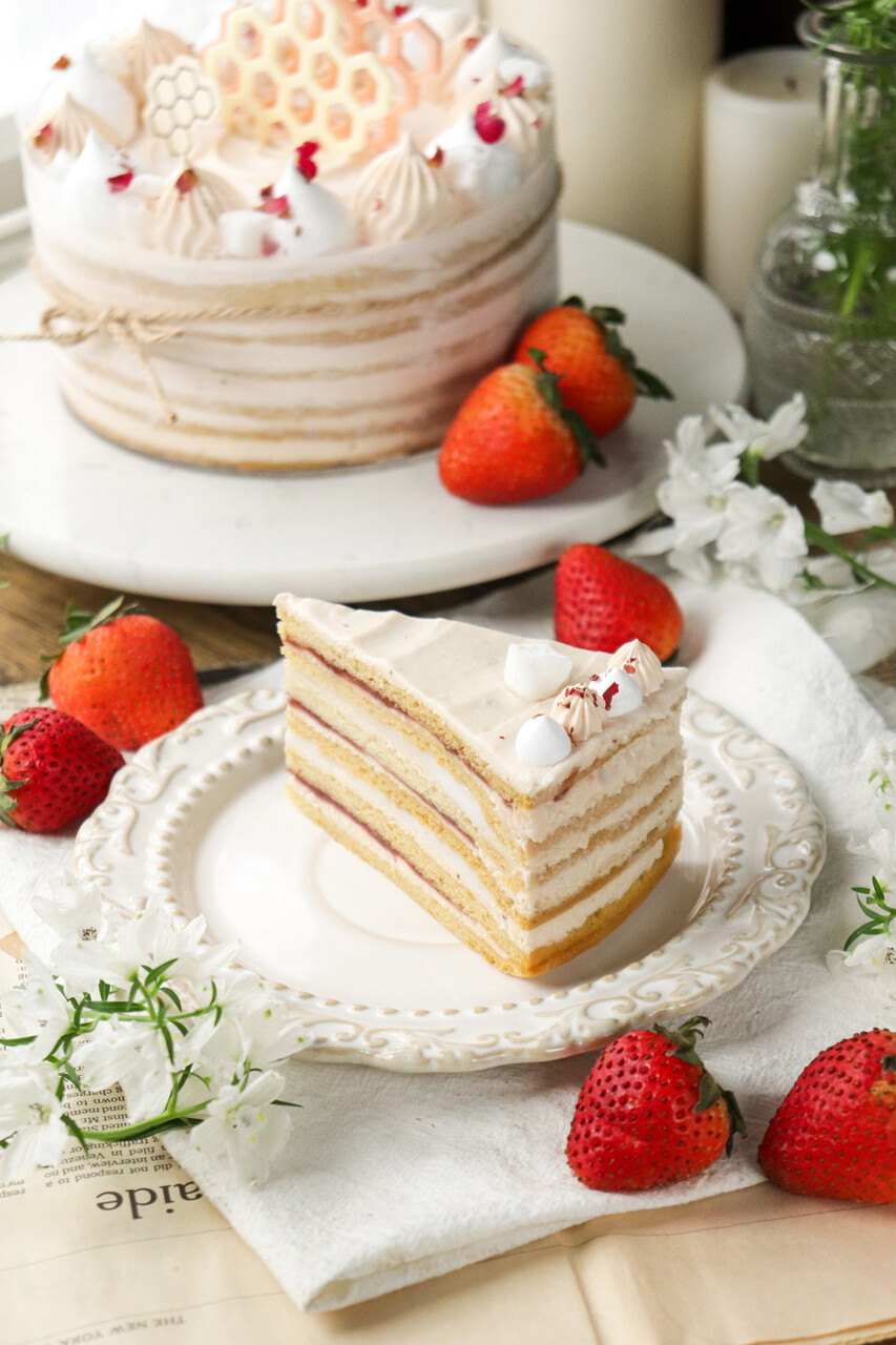 Cake Slices • MMG Patisserie