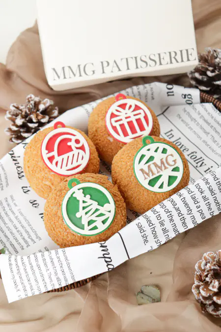 Mmg Patisserie Winter Wonderland: Christmas Cakes 2024 21 Chouxmas Box