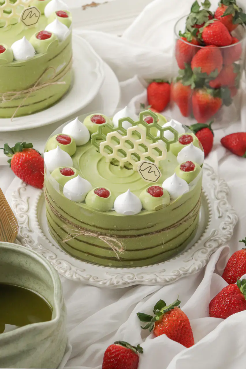 Matcha Strawberry Mochi - Image 3