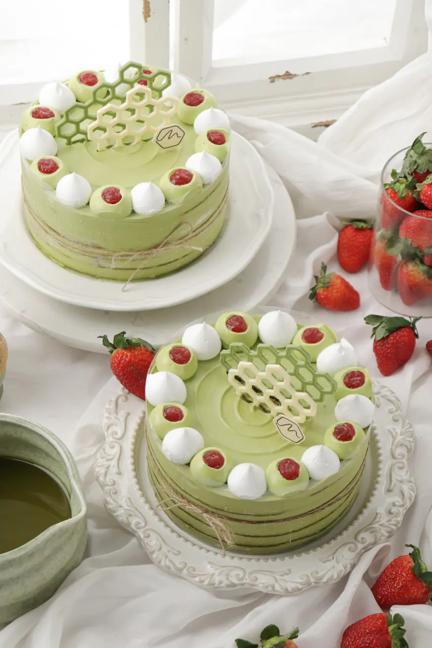 Matcha Strawberry Mochi - Image 4