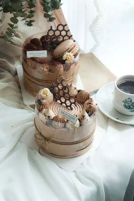 Honey Cakes From Around The World: Classic Confections From Across The Globe 48 Mocha Medovik Cake